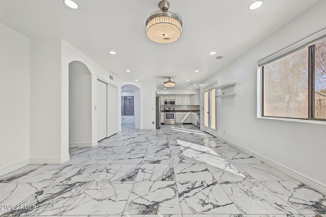 16641 W MONTE CRISTO Avenue, Surprise, AZ 85388