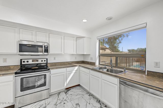 16641 W MONTE CRISTO Avenue, Surprise, AZ 85388
