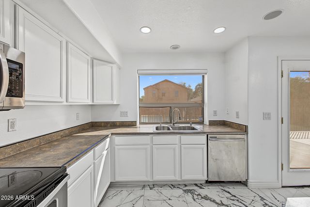 16641 W MONTE CRISTO Avenue, Surprise, AZ 85388