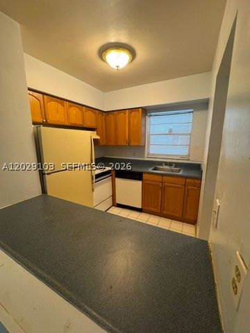 6505 Winfield Blvd B-51, Margate, FL 33063