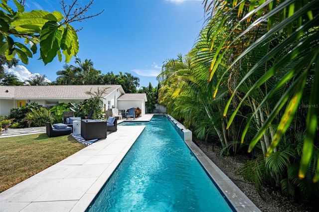 1750 ALTA VISTA STREET, Sarasota, FL 34236