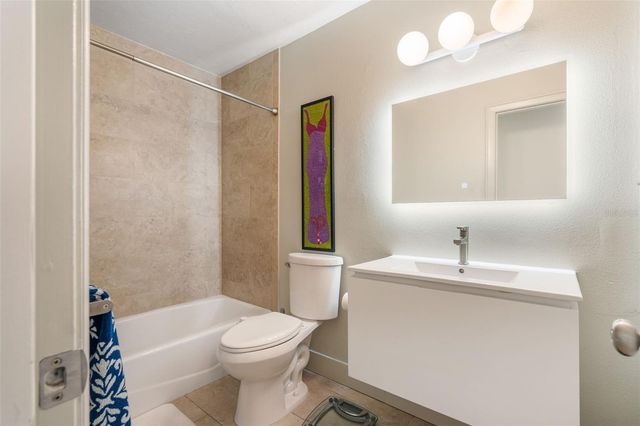 1750 ALTA VISTA STREET, Sarasota, FL 34236