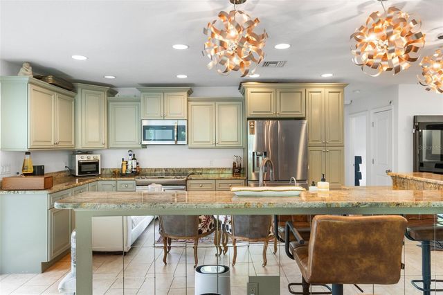 1750 ALTA VISTA STREET, Sarasota, FL 34236