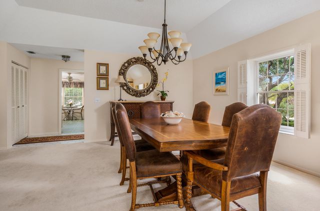 101 W Park Shores Circle 2, Indian River Shores, FL 32963