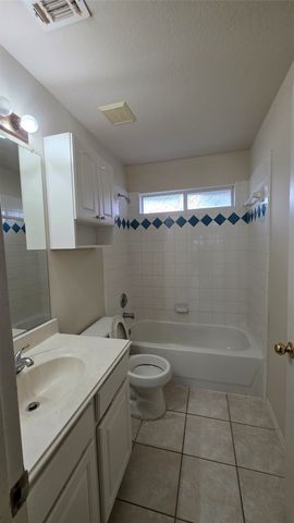 417 Preston Oaks Drive, Lewisville, TX 75067