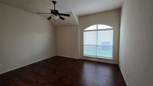417 Preston Oaks Drive, Lewisville, TX 75067