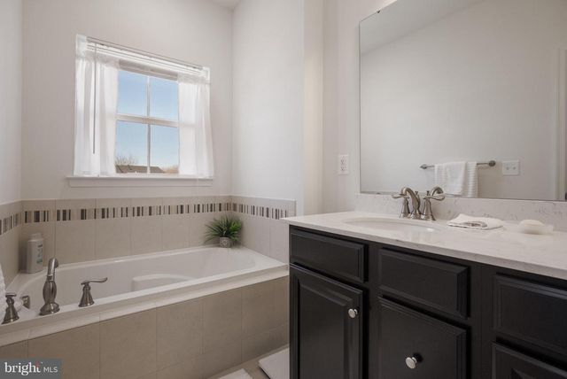 10786 HINTON WAY, Manassas, VA 20112