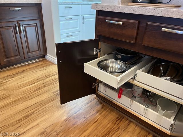 2016 Hallston Street, Las Vegas, NV 89134