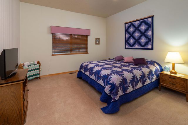 60485 Billadeau Road, Bend, OR 97702