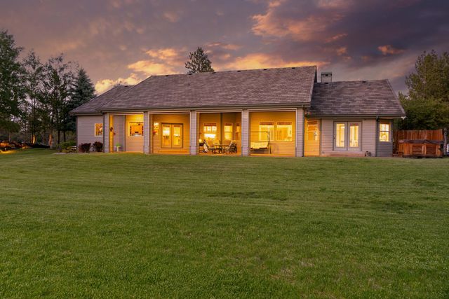 60485 Billadeau Road, Bend, OR 97702