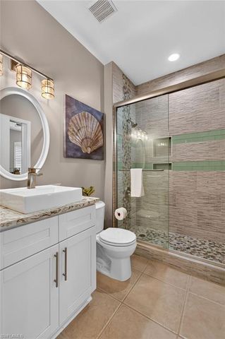1285 Sweetwater CV 2106, Naples, FL 34110