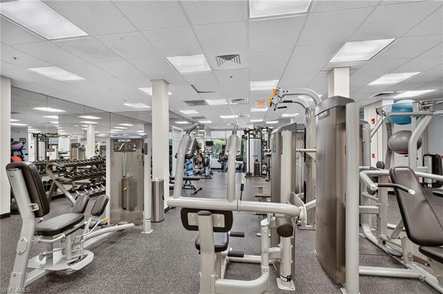 1285 Sweetwater CV 2106, Naples, FL 34110