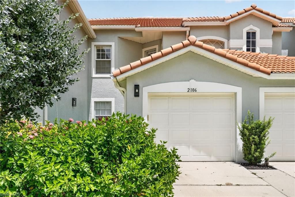 1285 Sweetwater CV 2106, Naples, FL 34110