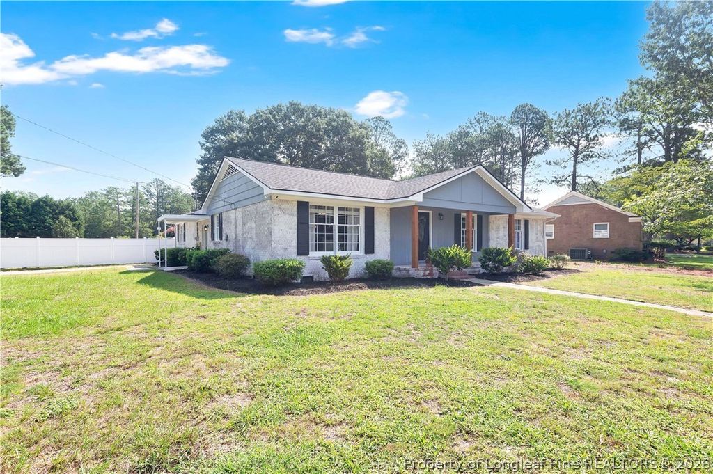 303 Ontra Drive, Fayetteville, NC 28311 — photo 2