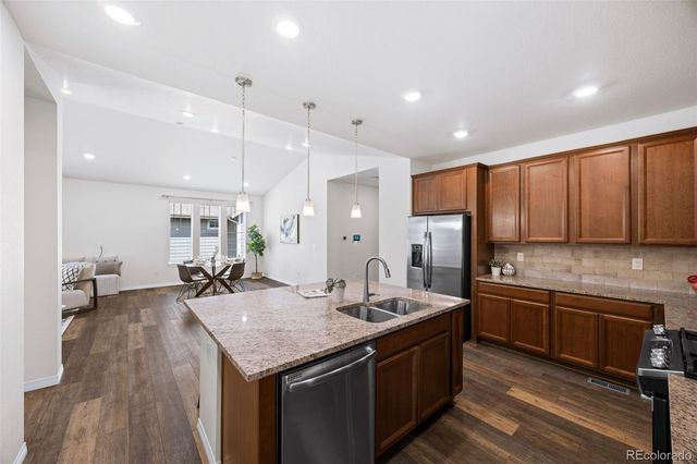 8157 S Jackson Gap Street, Aurora, CO 80016