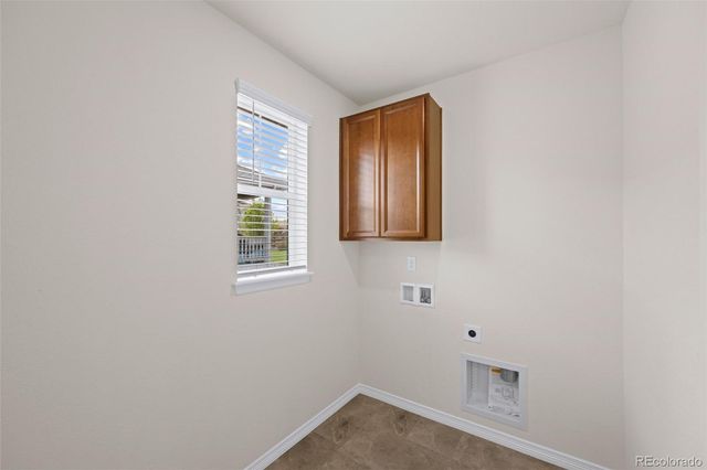 8157 S Jackson Gap Street, Aurora, CO 80016