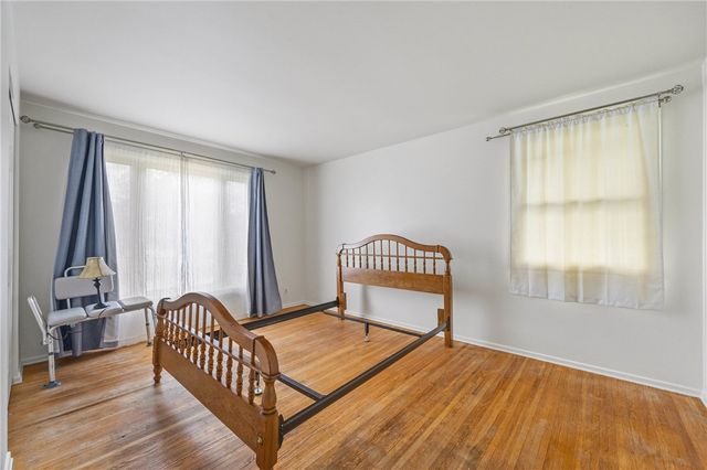 744 English Road, Greece, NY 14616
