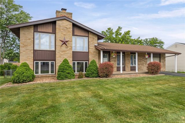 744 English Road, Greece, NY 14616