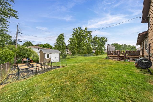 744 English Road, Greece, NY 14616
