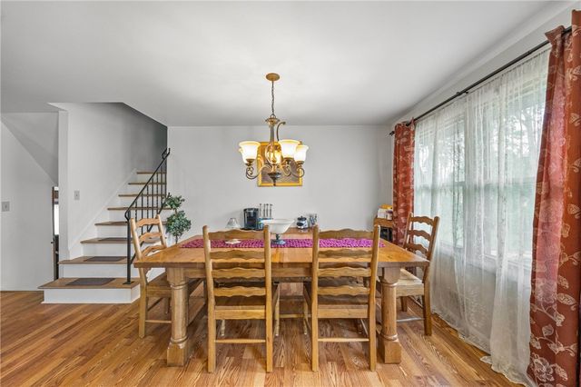 744 English Road, Greece, NY 14616