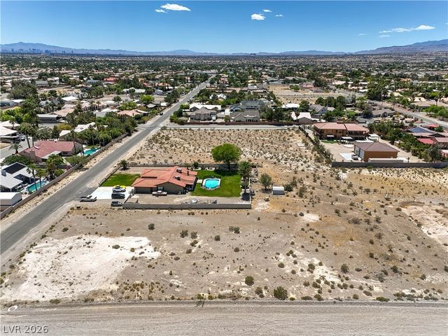 N Riley St, Las Vegas, NV 89149