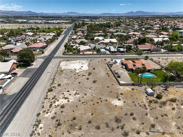 N Riley St, Las Vegas, NV 89149