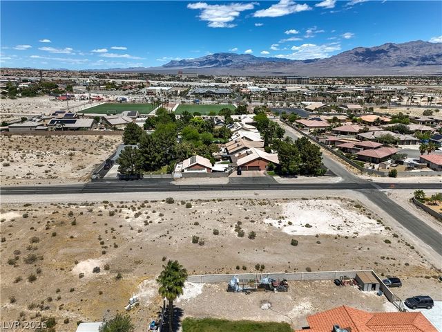 N Riley St, Las Vegas, NV 89149