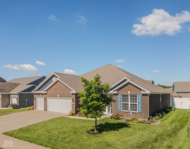 3254 S Ansley Drive, New Palestine, IN 46163