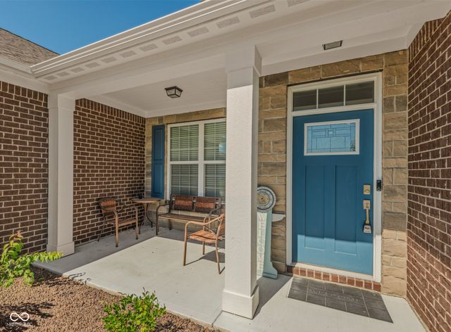 3254 S Ansley Drive, New Palestine, IN 46163