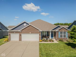 3254 S Ansley Drive, New Palestine, IN 46163
