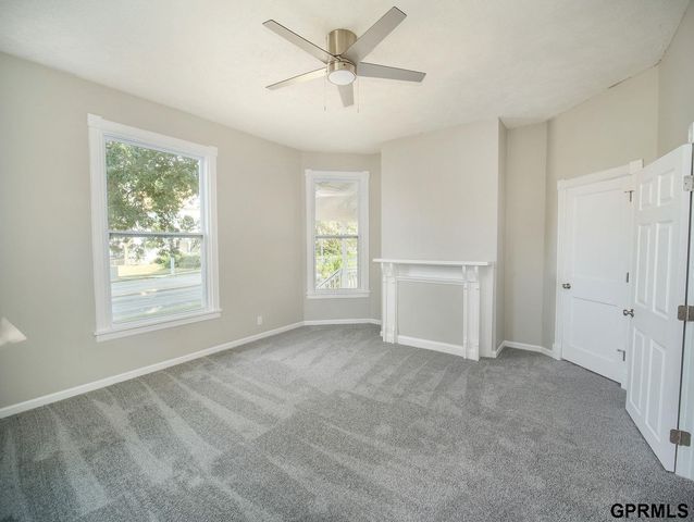 260 S 27 Street, Lincoln, NE 68510