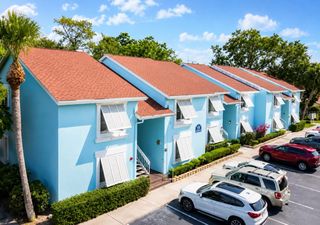 3730 42ND WAY S H, St Petersburg, FL 33711