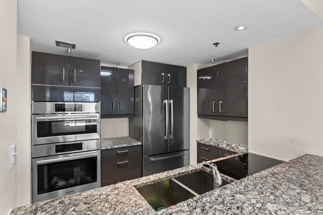 8 Museum Way 1201, Cambridge, MA 02141