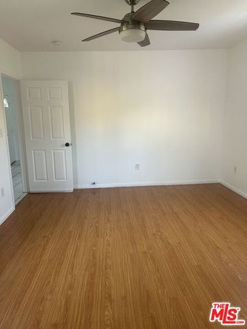 1722 Orchard Avenue, Los Angeles, CA 90006