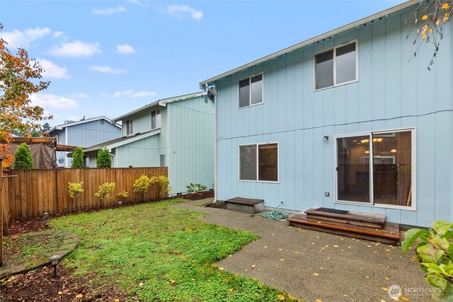 614 Malibu Drive SE, Lacey, WA 98503