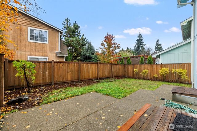 614 Malibu Drive SE, Lacey, WA 98503