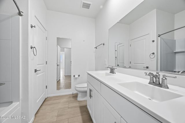 878 W Calle Moa, Sahuarita, AZ 85629