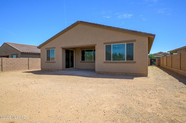 878 W Calle Moa, Sahuarita, AZ 85629