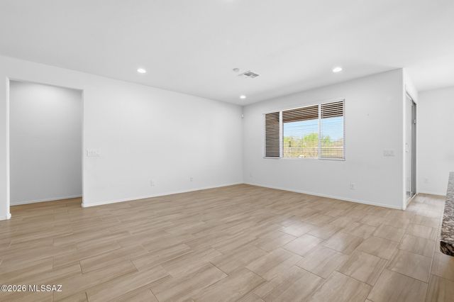 878 W Calle Moa, Sahuarita, AZ 85629