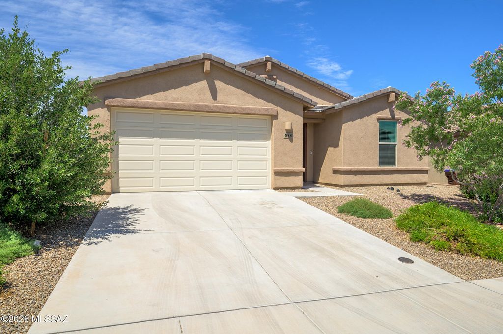 878 W Calle Moa, Sahuarita, AZ 85629