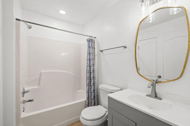 251 Mattie M Kelly Boulevard 302, Destin, FL 32541