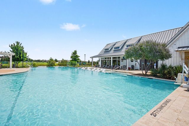 1425 Eclipse Road, Aubrey, TX 76227