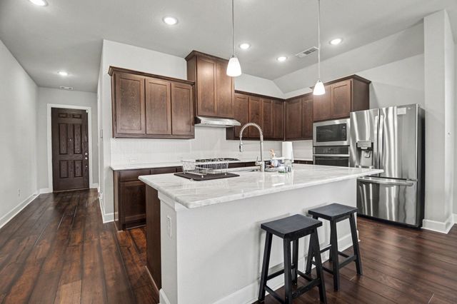 1425 Eclipse Road, Aubrey, TX 76227