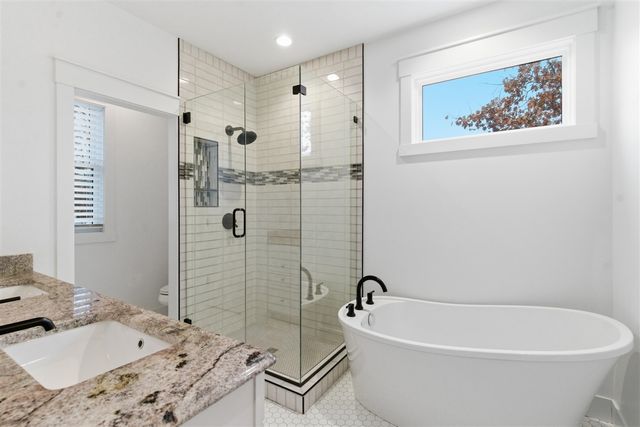 6273 Texas Drive, Kalamazoo, MI 49009