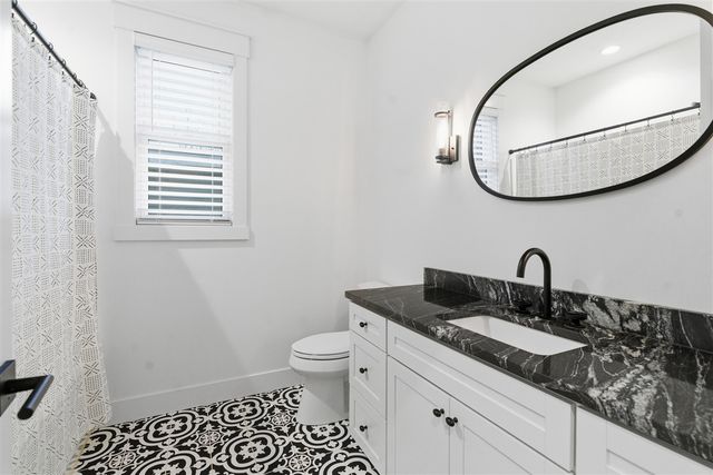 6273 Texas Drive, Kalamazoo, MI 49009