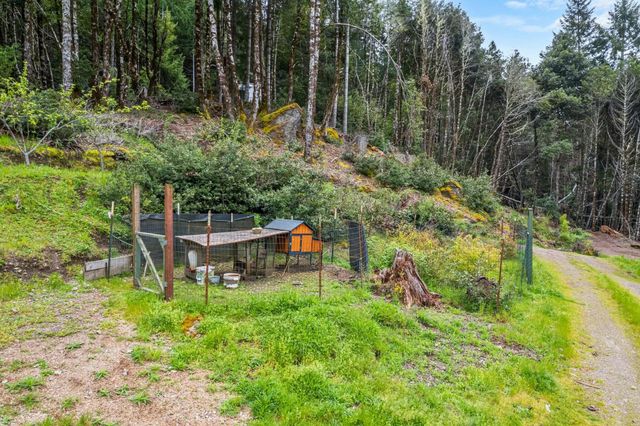 32530 Hwy 36 36, Bridgeville, CA 95526