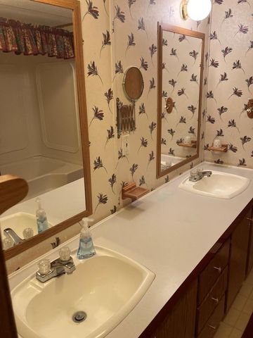 564 Cherry Springs Rd, Hunt, TX 78024