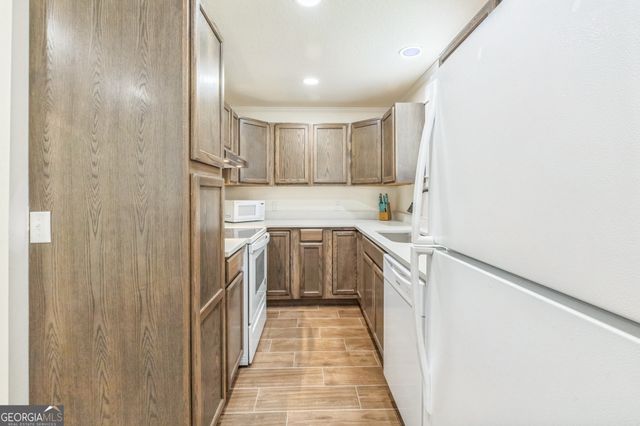 284 Landing Drive, Kingsland, GA 31548