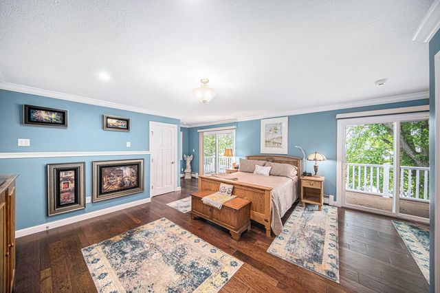 329 Pamela Circle, Brooklyn, MI 49230