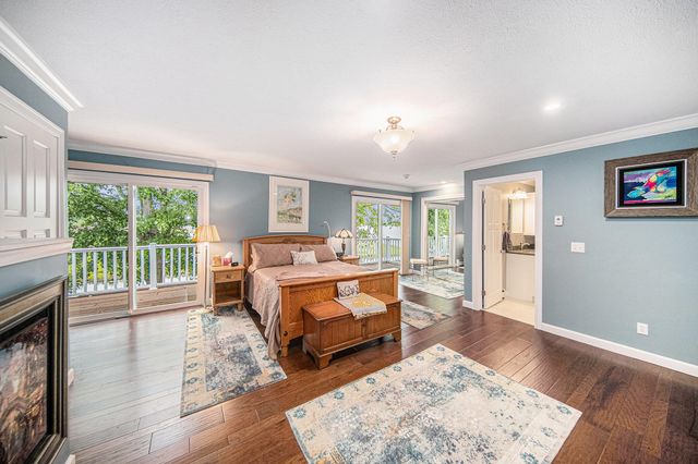 329 Pamela Circle, Brooklyn, MI 49230